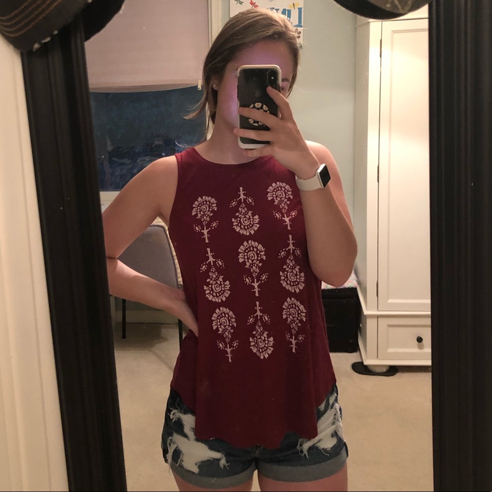 Red floral tank